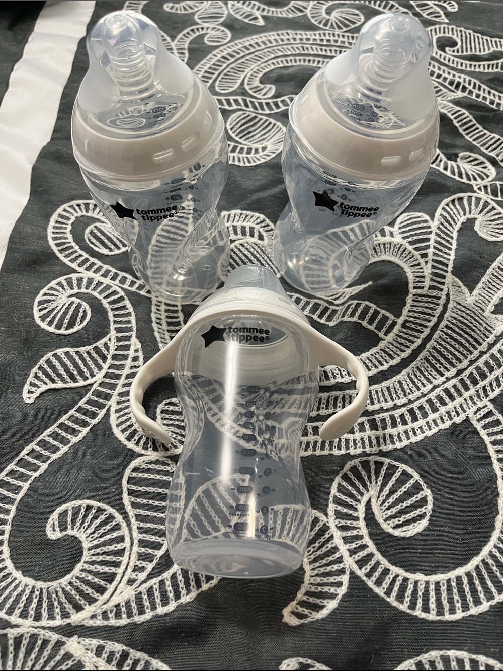 Tommee Tippee Clear Baby Bottle Set with White Accents and Handles